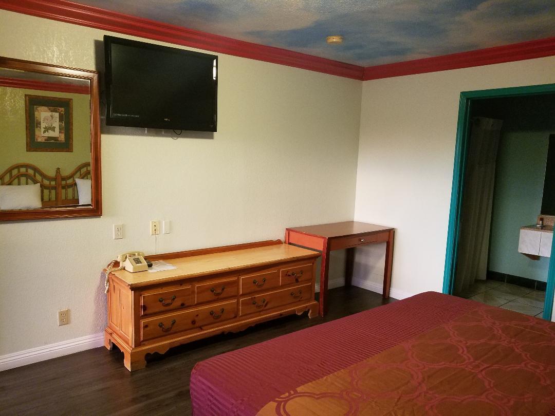Super 7 Motel - Anaheim Packing District & Disneyland Екстериор снимка